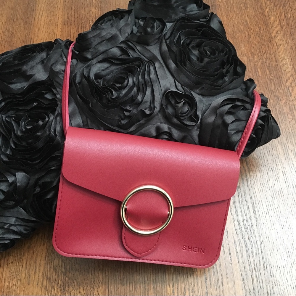 🔴 Small Dark Red Crossbody Shoulder Bag